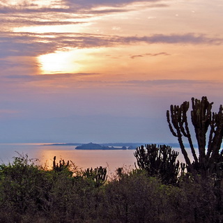 Queen Elizabeth - Sunset Kazinga canal